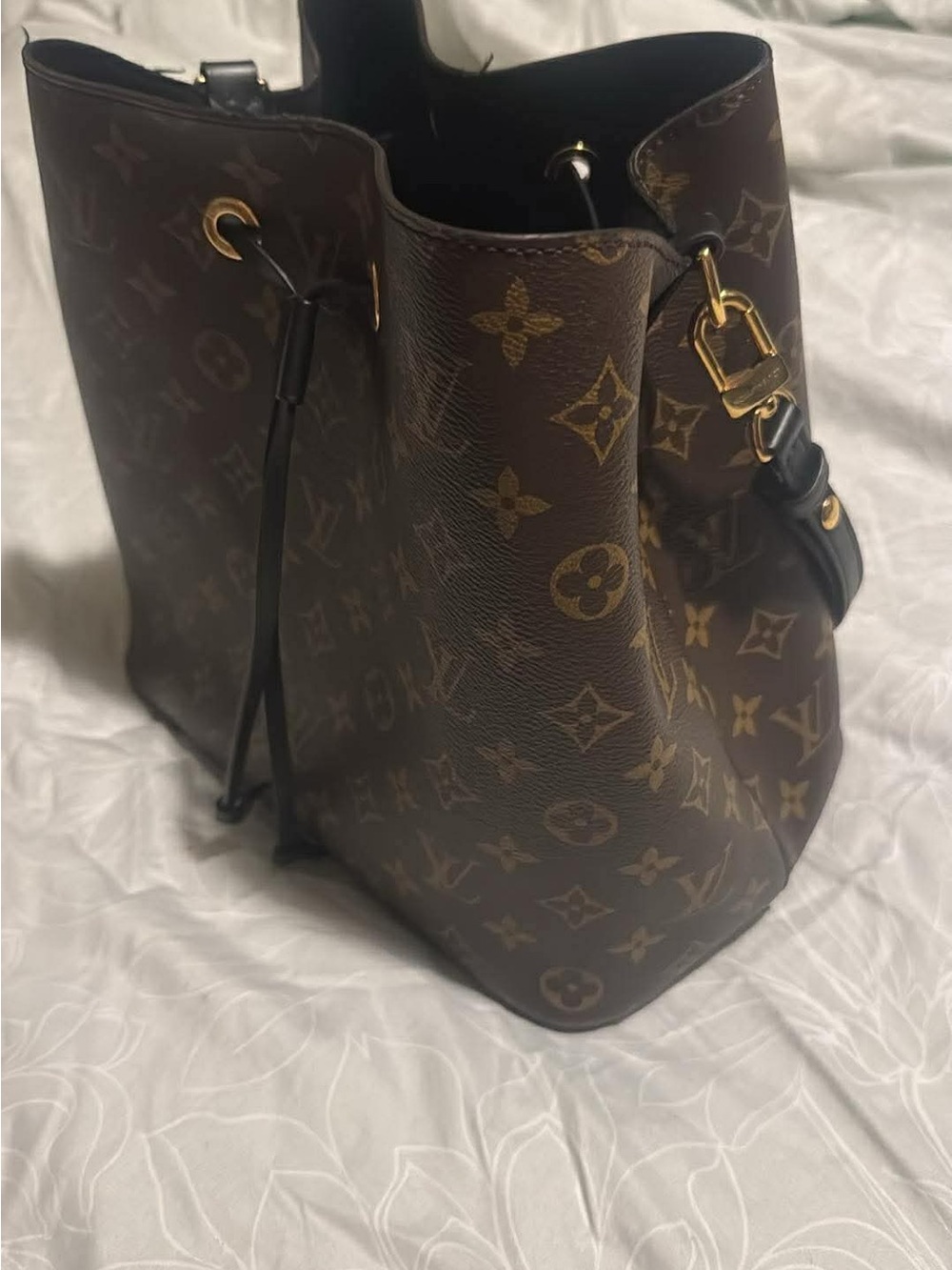 Louis Vuitton Monogram Neonoe Bucket Bag Brown Canvas & Black Leather Drawstring